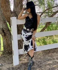 Valeria'S Boutique Lola Cowprint Midi Skirt (Black) Rodeo Collection