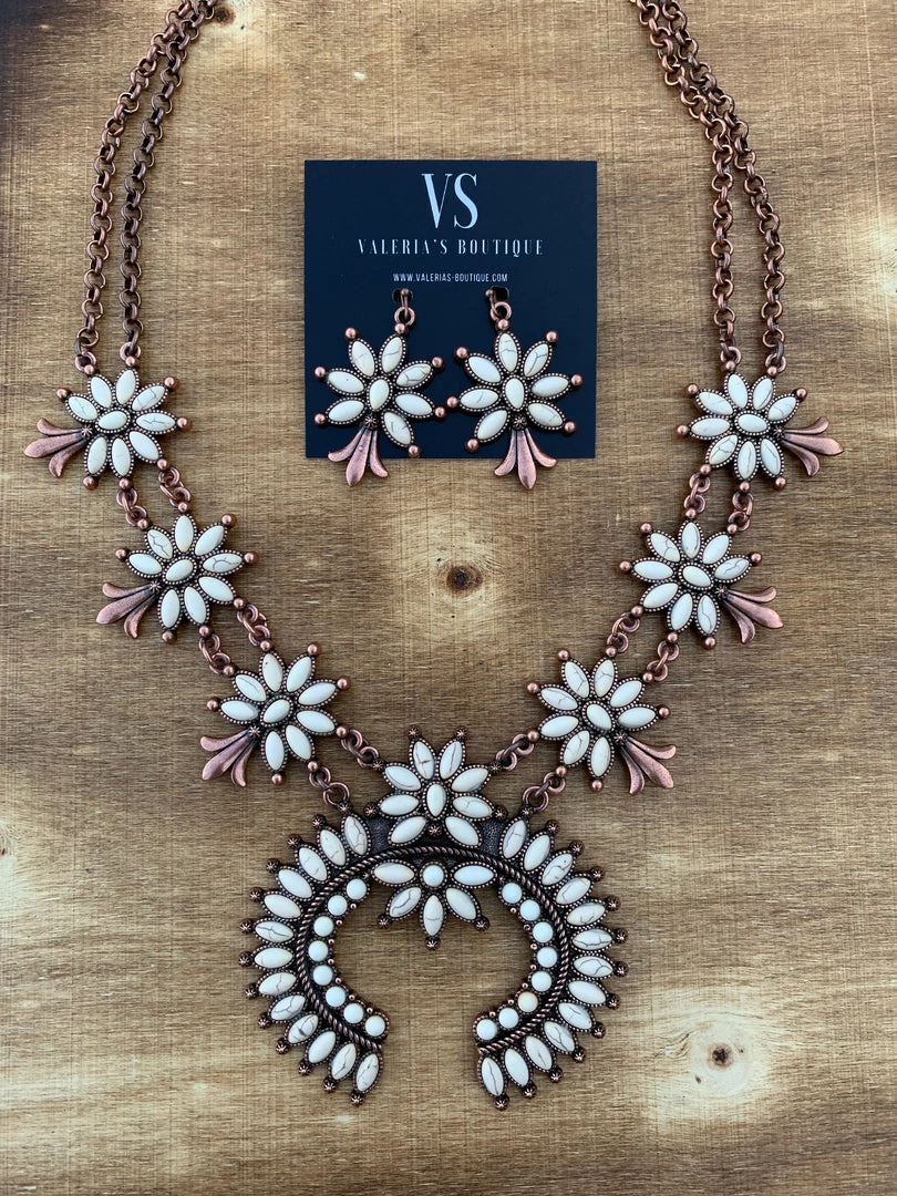 Valeria'S Boutique Pointed Squash Blossom Necklace Set (Red, Yellow, White, Turquoise, & Peach) 6 Valeria'S Boutique Pointed Squash Blossom Necklace Set (Red, Yellow, White, Turquoise, & Peach)