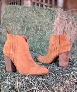 Valeria'S Boutique Rodeo Collection Western Booties (Camel)