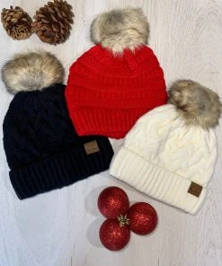 Valeria'S Boutique New Arrivals Knit Pom Pom Beanie (Black)