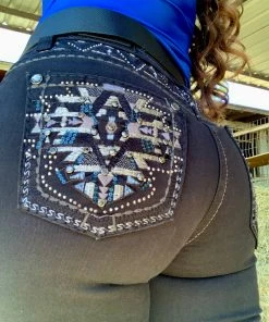 Valeria'S Boutique Azteca Mid Rise Bling Bootcut Jeans New Arrivals