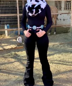 Valeria'S Boutique New Arrivals Cowprint Scarf (Black)