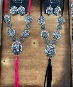 Valeria'S Boutique Concho Necklace And Earrings Set