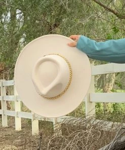 Valeria'S Boutique Ximena Hat (Ivory) Rodeo Collection