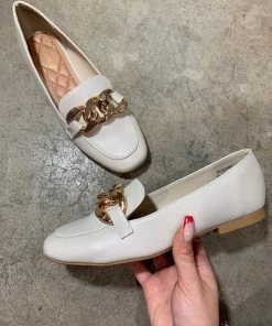 Valeria'S Boutique White Leather Flats
