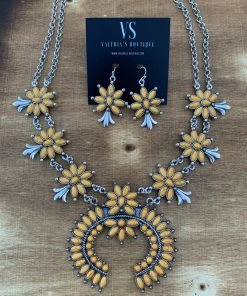 Valeria'S Boutique Pointed Squash Blossom Necklace Set (Red, Yellow, White, Turquoise, & Peach) 10 Valeria'S Boutique Pointed Squash Blossom Necklace Set (Red, Yellow, White, Turquoise, & Peach)