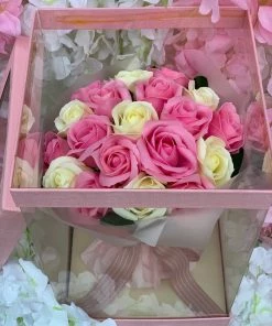 Valeria'S Boutique New Arrivals Large Pink Rose Bouquet In A Box