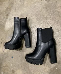 Valeria'S Boutique New Arrivals Rider Chunky Booties