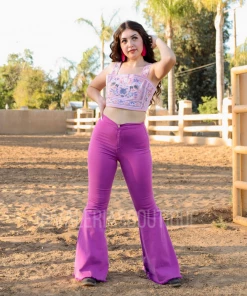 Valeria'S Boutique Chaparrita Cuerpo De Uva High Rise Bell Bottom Jeans