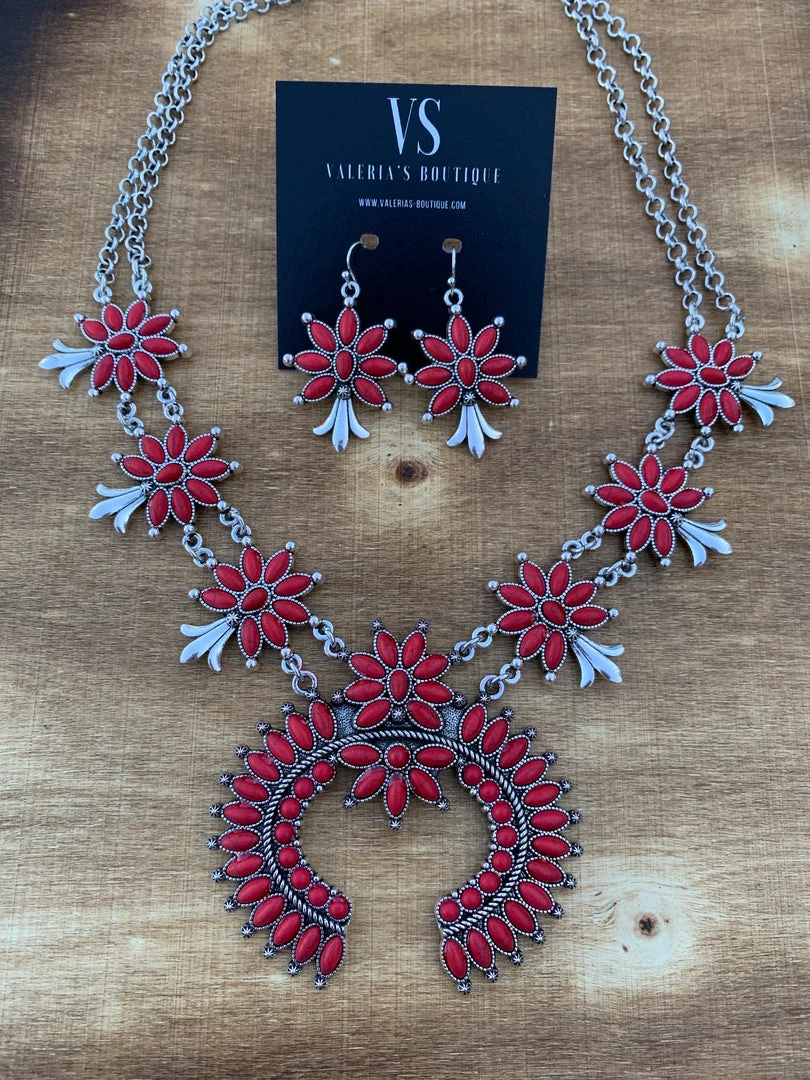 Valeria'S Boutique Pointed Squash Blossom Necklace Set (Red, Yellow, White, Turquoise, & Peach) 4 Valeria'S Boutique Pointed Squash Blossom Necklace Set (Red, Yellow, White, Turquoise, & Peach)