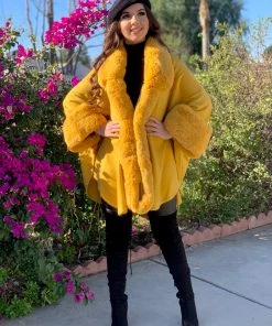 Valeria'S Boutique New Arrivals Maggie Fur Poncho
