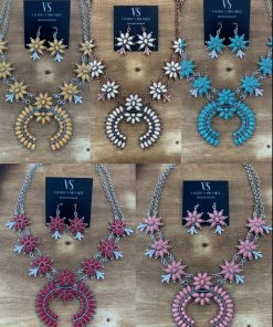 Valeria'S Boutique Pointed Squash Blossom Necklace Set (Red, Yellow, White, Turquoise, & Peach)