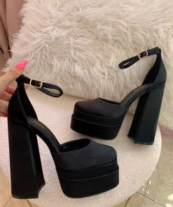 Valeria'S Boutique Tiffany Chunky Platform Heels (Black) COLORES Collection
